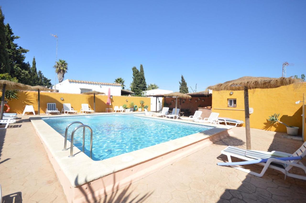 Estudios Con Piscina Compartida En Conil. Кадис Екстериор снимка